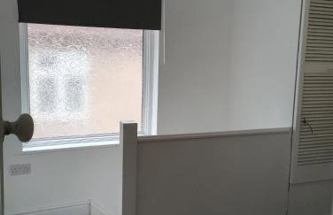 4 bedroom Home Family or Work Stay London - Photo 32