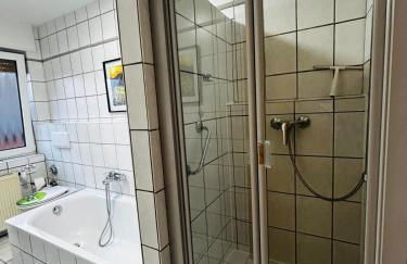 B2 XL Top I 130m2 I 10 Einzelbetten I voll ausgestattet I Balkon I Wasch I XXL P - Foto 10