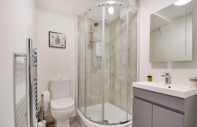 Stylish 1-bed Apartment - Heart of Tunbridge Wells - Foto 5