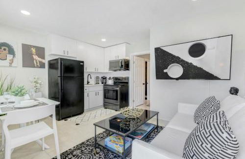 Cozy Casita Luna near beach 60in TV 625 mbps wifi - Foto 3