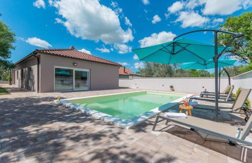 Villa Summer House - Photo 1