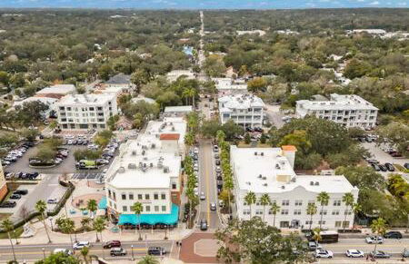 NEW! Canopy Cove, Luxury Downtown Apartment Near Main St - Foto 29