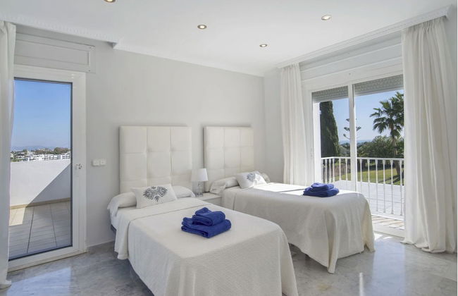 Elegant Villa Retreat - Foto 9