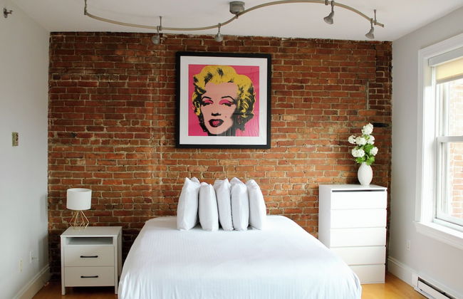 Maverick Suites at 402 Columbus Ave - Foto 17