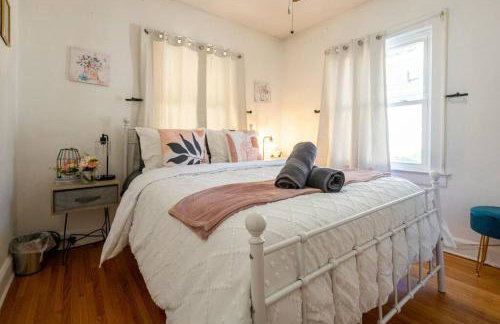 Charming Modern Farmhouse Retreat - Foto 19