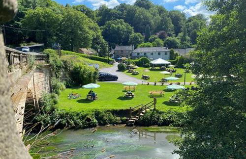 Honeysuckle Cottage -PART OF ALTON COTTAGES - Foto 23