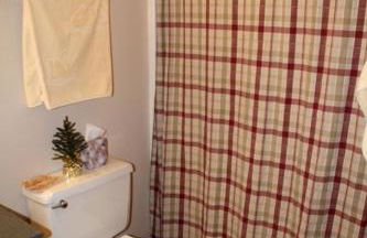 Inexpensive Peaceful Staycation with Views from Decks near Grand Forks, North Dakota - Foto 3