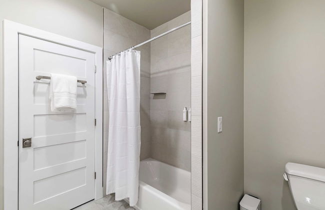 Jordanelle by Avantstay Next to the Reservoir! - Photo 35