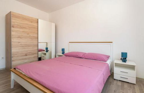 3 Bedroom Awesome Home In Rastevic - Foto 31