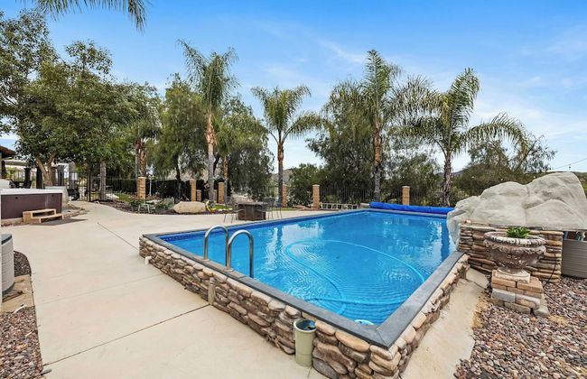 Breathtaking Meadows by Avantstay Temecula Group Retreat Pool, Pickleball, Firepit, Hot Tub - Foto 35