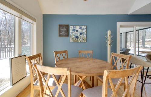 Breezy Point Cabin Deck with Golf Course Views! - Foto 6