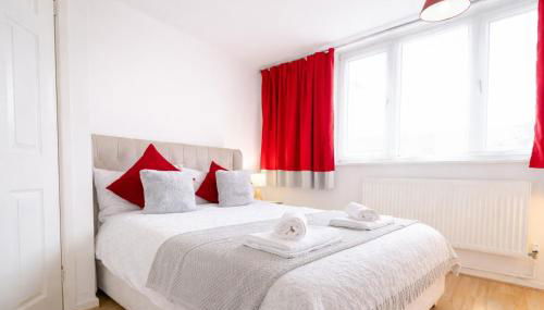 Large 1BR with Sofa Bed near ExCeL and Canning Town, Fast WiFi - Foto 3