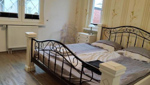 Erdgeschoss Wohnung mit Garten - Foto 5