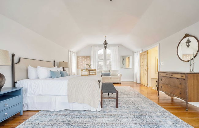 River House by Avantstay Historic & Secluded Estate on the Hudson River w/ Pool Sleeps 24! - Foto 44