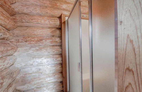 Cozy Log Cabin Loft Hot Tub on 5 wooded acres - Foto 16