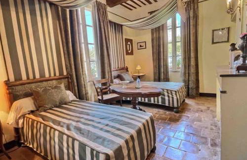 Chez Lydia - Osez la vie de chateau ! Pont du Gard, Uzès - Foto 10