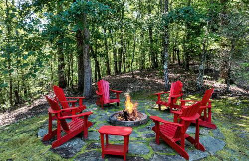 The Holiday Cabin at Lake Lure - Photo 75