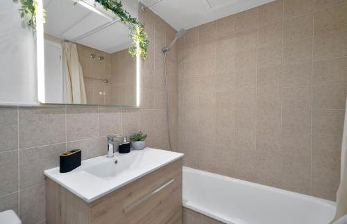 Palm Beach Residency - Beachside with Free Parking - Photo 6