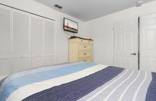 Indian Ridge Home w/ Private Pool & Game Room near Disney - Photo 26