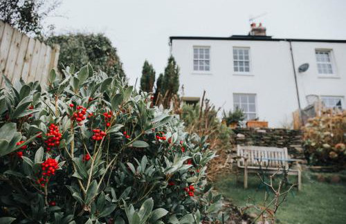 3 bedroom stunning house with garden and amazing sea views - Foto 31