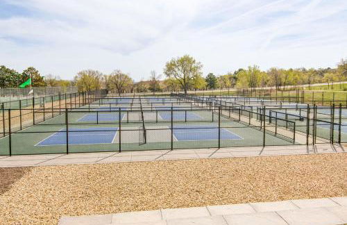 5 Mi to Area Attractions Home with Indoor Hot Tub - Foto 44