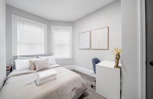 4BR 1BH Apt in South Boston near Old Harbor Beach - Foto 11