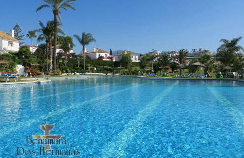 Nice villa with a garden - Photo 11