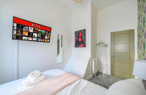 Spacious 6 Bedroom Escape with Hot Tub, Games Room & Karaoke in Yorkshire - Foto 31