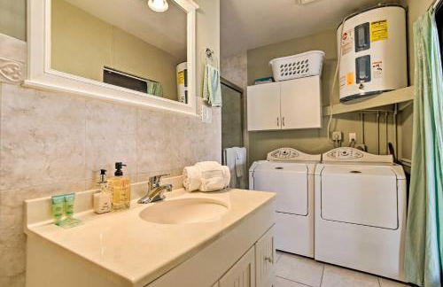 2 Mi to Beach! Oakland Park Home with Outdoor Oasis - Photo 26