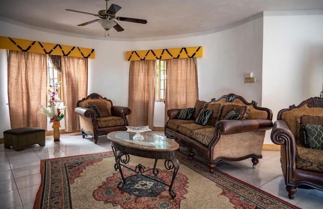 BurgAnn Villa - Photo 43