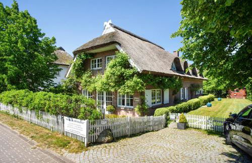 5 Sterne Reetdachhaus Wildröschen - Foto 1