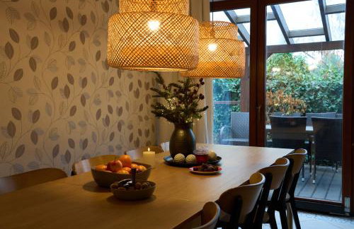 Bright 4 bedroom House with living room and work place Warsaw - Foto 2