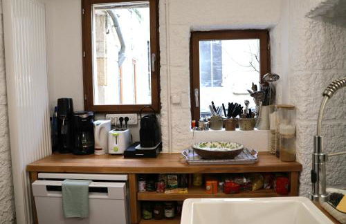 Maison au pied des remparts - Foto 9