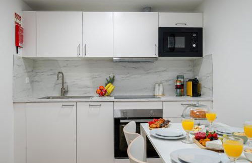 HostWise - Modern Flat with a Suite - Foto 14