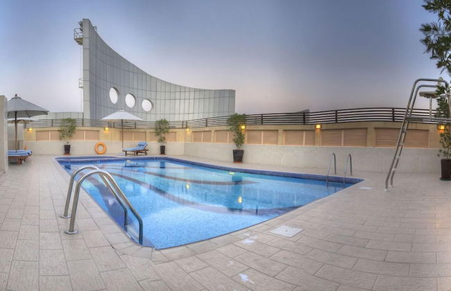 Radiance Premium Suites - Photo 15