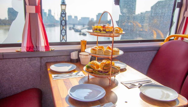 London Afternoon Tea Bus - Photo 3