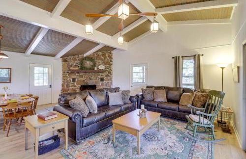 Greers Ferry Hideaway Lake View, Boat Ramp Access - Foto 1