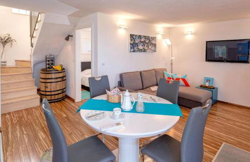 3 Bedroom Cozy Home In Gromin Dolac - Foto 5