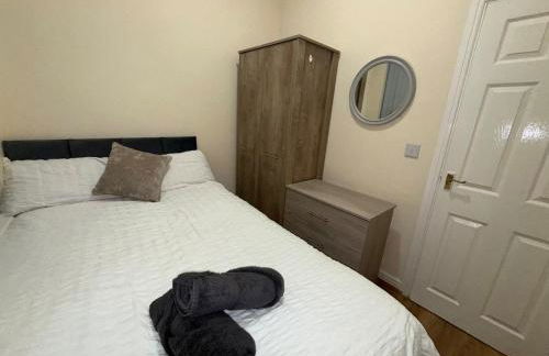 4-Bed Manchester Retreat Great for Groups - Foto 9