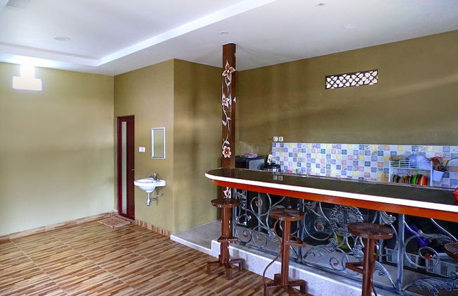 Villa Lisandsa by Ruang Nyaman - Foto 11