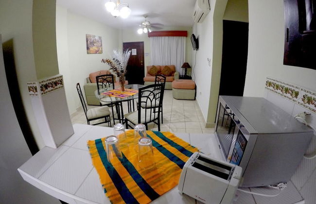 TRAVEL SUITES - Photo 1