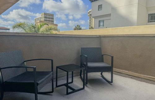 Charming 2nd Ave Lofts in Downtown San Diego with Parking - Foto 82