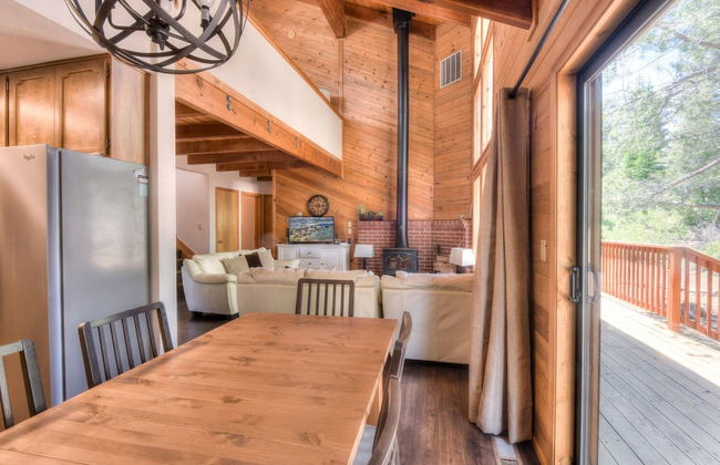 Northwoods Hangout Near Tahoe Donner - Foto 24