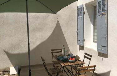 Escapade marseillaise proche de la mer plein sud avec jardin privé - clim & wifi gratuit - Foto 20