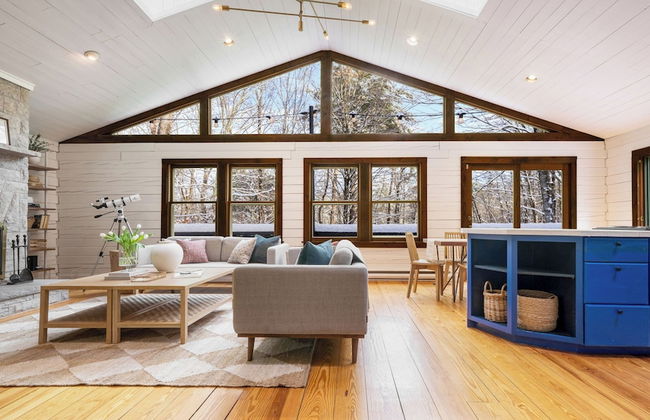 Half Moon by Avantstay 4BR Cabin w/ Large Deck & Yard w/ Patio & Outdoor Dining - Foto 3