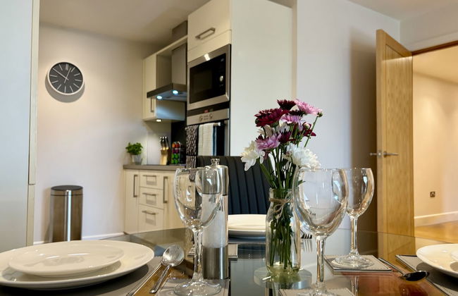 Your Space Apartments - The Hamilton's - Photo 14