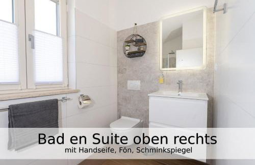 Villa Falco für Familien, bis 6 Personen, 3 Schlafzimmer mit Bad en Suite, Pool mit Loungebereich, Grillterrasse, schnellem Wlan, 2 Parkplätze, - Foto 38