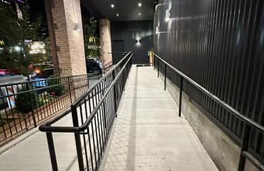 River North Rooftop With In and Out Parking 1 - Foto 21