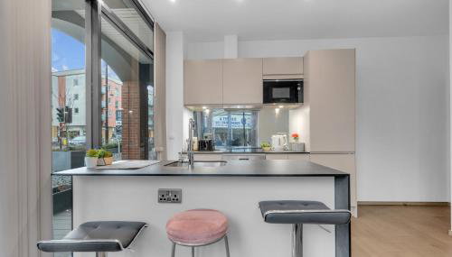 New Modern Apartment near Heathrow Airport - Foto 2