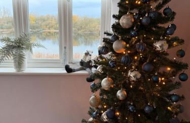 HM112 Penthouse Apartment with Lake View & free Spa Access- Lower Mill Estate Cotswolds - Foto 45